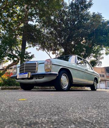 MERCEDES-BENZ 220 D 2.2 8V GASOLINA 4P MANUAL